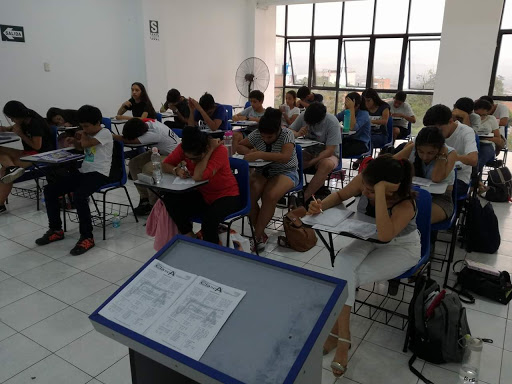 Academia Preuniversitaria Clase A