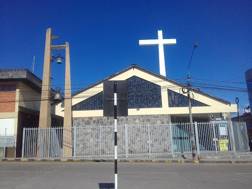 Frente a La Iglesia Tarapoto