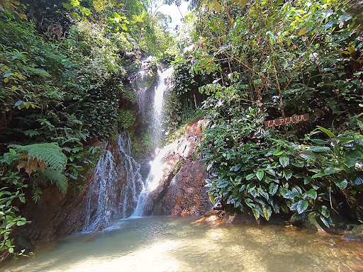 Cascadas el salto de la bruja